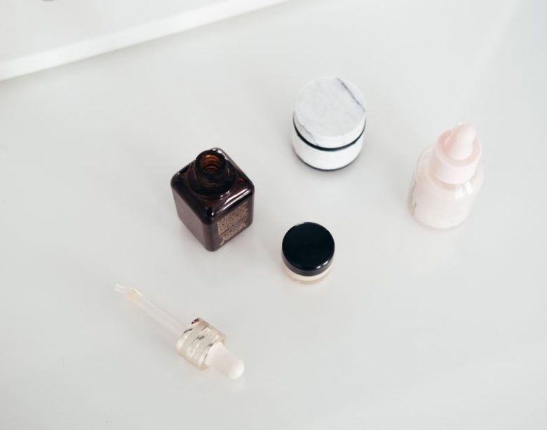 6 Anti-Aging Eye Creams That Actually Reduce Dark Circles and Fine Lines 6 Anti-Aging Eye Creams That Actually Reduce Dark Circles and Fine Lines