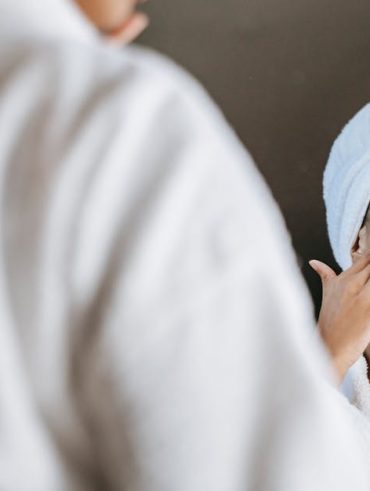 Best Moisturizer for Eczema Reddit Recommendations and Ingredient Analysis 2024