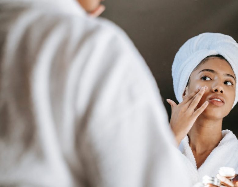 Best Moisturizer for Eczema Reddit Recommendations and Ingredient Analysis 2024