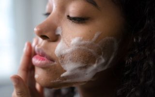Cerave Hydrating Cleanser Vs La Roche-Posay Toleriane Hydrating Gentle Cleanser: CeraVe vs. La Roche-Posay Hydrating Cleanser: The Dry Skin Verdict