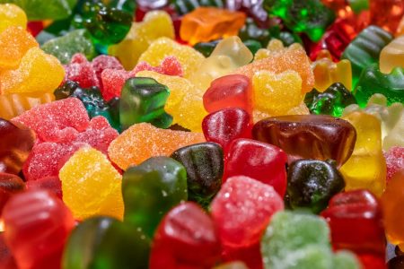 GparkNature Multivitamin Gummies for Women: Iron, Magnesium & Beauty Boost in One Tasty Gummy