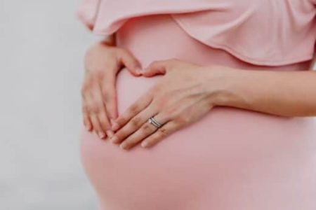 Top Fashion Tips For Styling Your Maternity Dresses