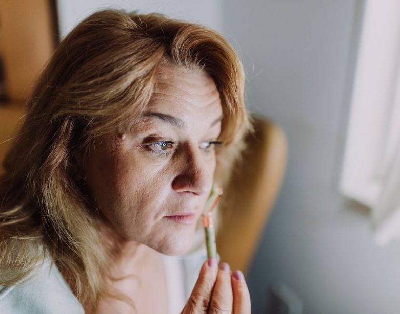How To Treat Fungal Acne: Fungal Acne vs Closed Comedones: The Skin Barrier Mistake Most Routines Miss