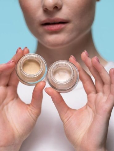 Mineral Vs Chemical Sunscreen For Sensitive Skin: Mineral vs Chemical Sunscreen: Best SPF for Sensitive Skin