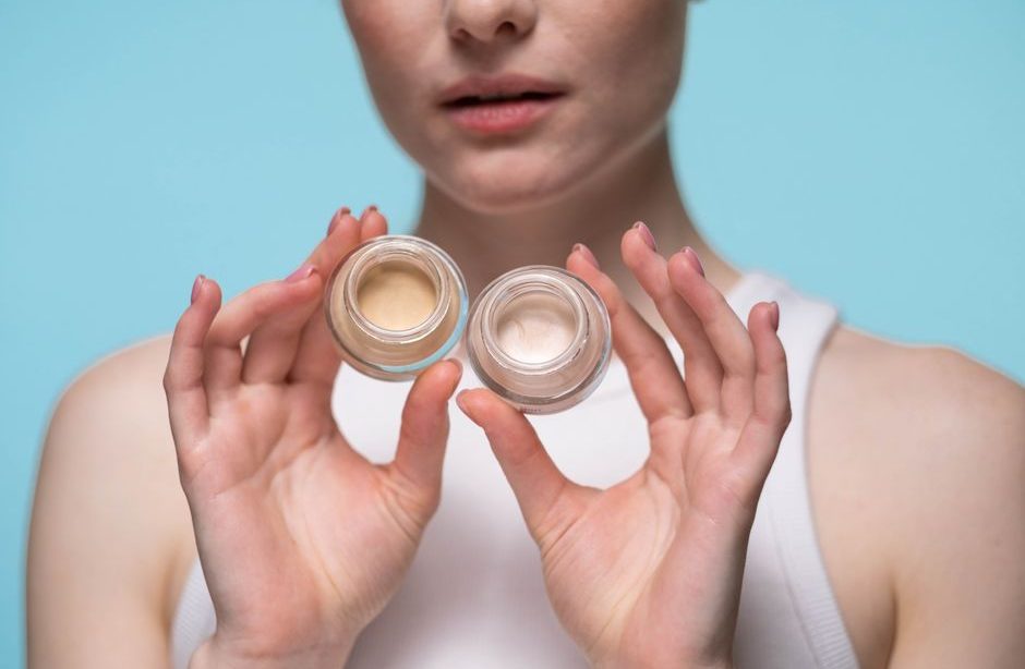Mineral Vs Chemical Sunscreen For Sensitive Skin: Mineral vs Chemical Sunscreen: Best SPF for Sensitive Skin