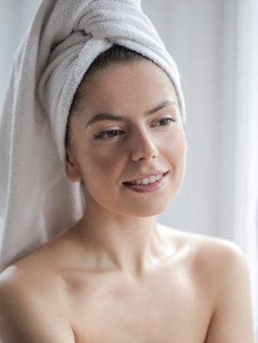 Retinol for Beginners: The 12-Week Plan That Skips the Redness