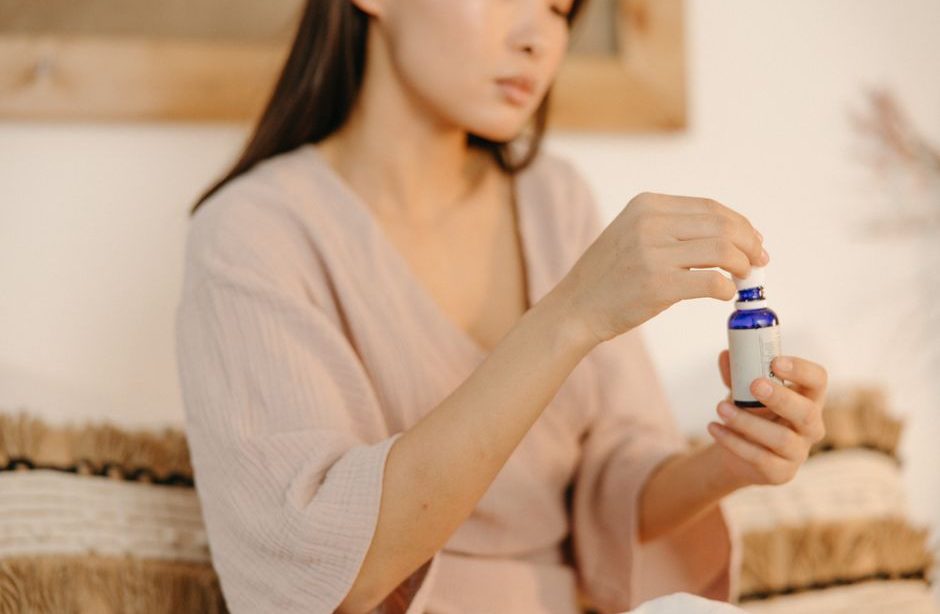 Retinol Vs Bakuchiol For Sensitive Skin: Retinol vs. Bakuchiol for Sensitive Skin: My Honest Take After Years of Testing