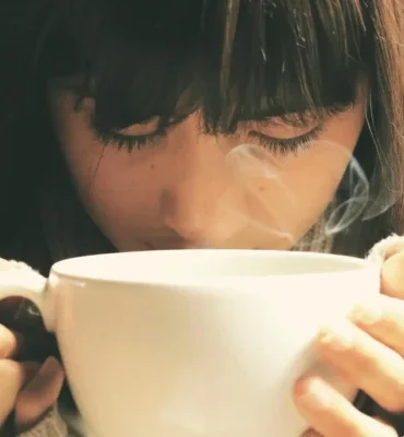 The Surprising Power of Scent on Your Mood and Memory