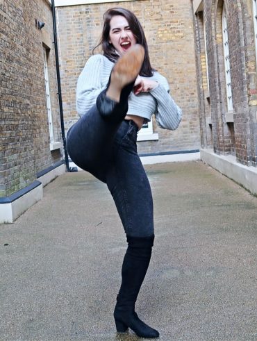 How To Regain Confidence In Your Body Image & Style